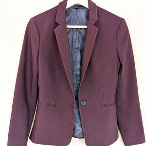 EXPRESS ONE BUTTON BLAZER IN CHOCOLATE CHERRY COLOR, SIZE 6